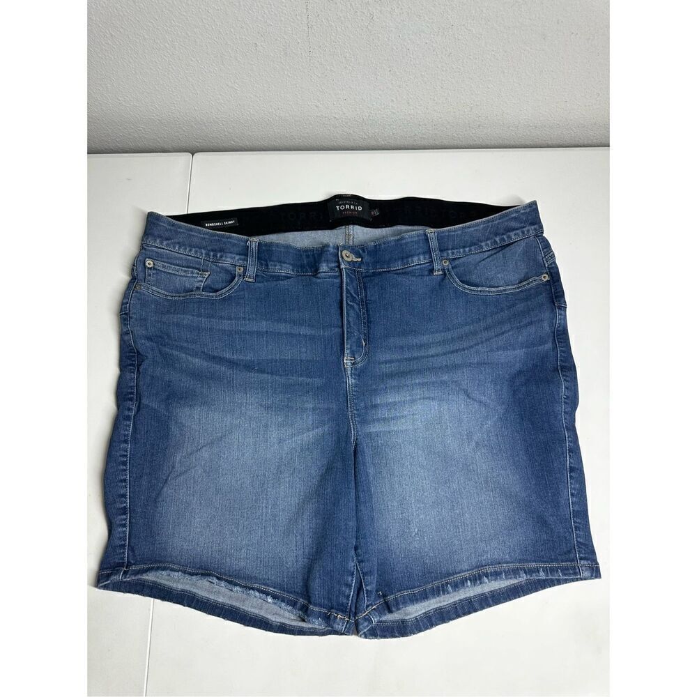 Torrid Premium Bombshell Skinny Blue Denim Shorts Size 26